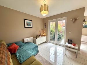 Photo 11- click for photo gallery